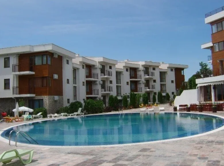 2 bedroom apartment 117 m² Sveti Vlas, Bulgaria