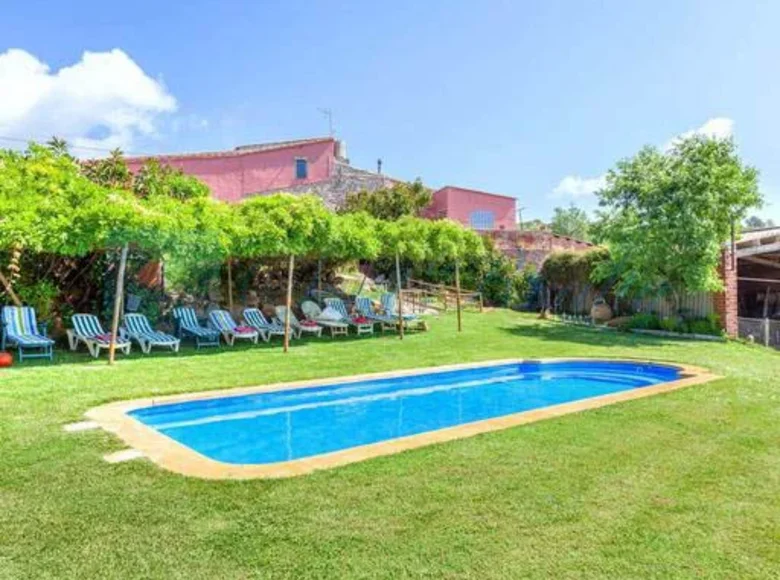 House 11 bedrooms 3 m² Sant Antoni de Calonge, Spain