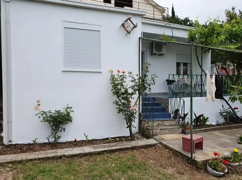 3 bedroom house 77 m² Sutomore, Montenegro