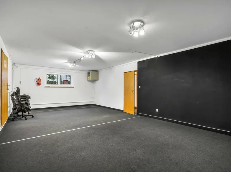 House 400 m² in Warsaw, Poland