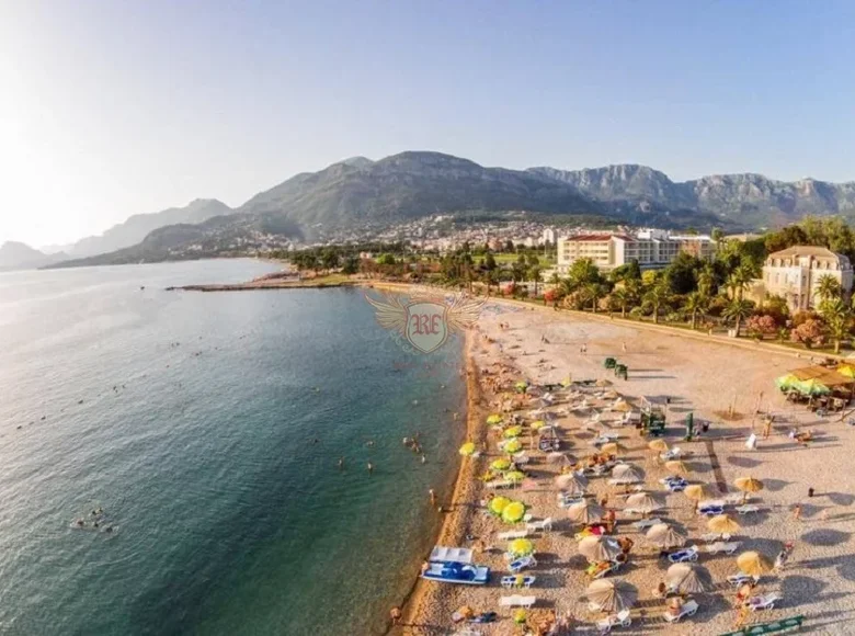 House 368 m² Susanj, Montenegro