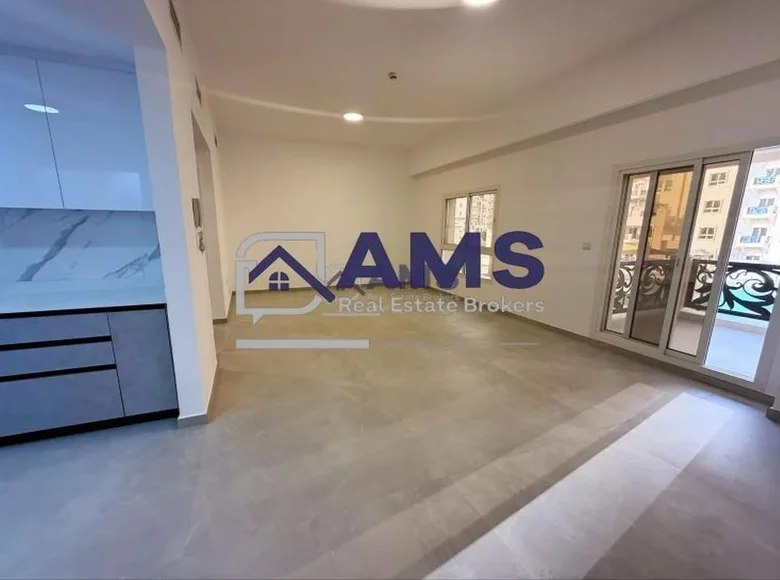 Квартира 2 комнаты 1 498 м² Дубай, ОАЭ