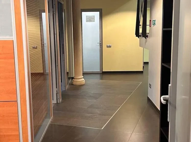 Office 6 rooms 114 m² in Minsk, Belarus