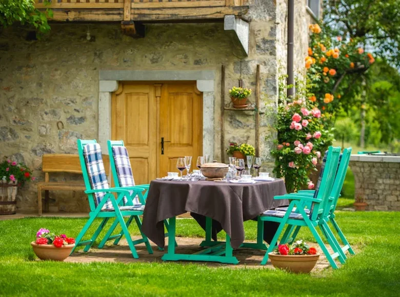 Дом 751 м² Jagodje, Словения