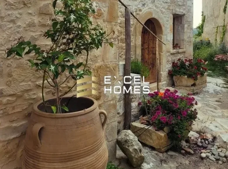 6 bedroom house  Żejtun, Malta