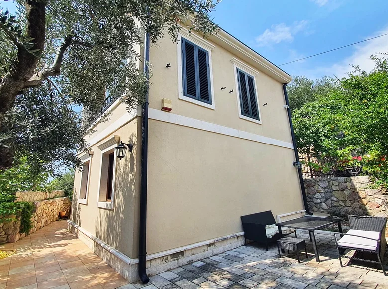 Дом 2 спальни 123 м² Katun Rezevici, Черногория