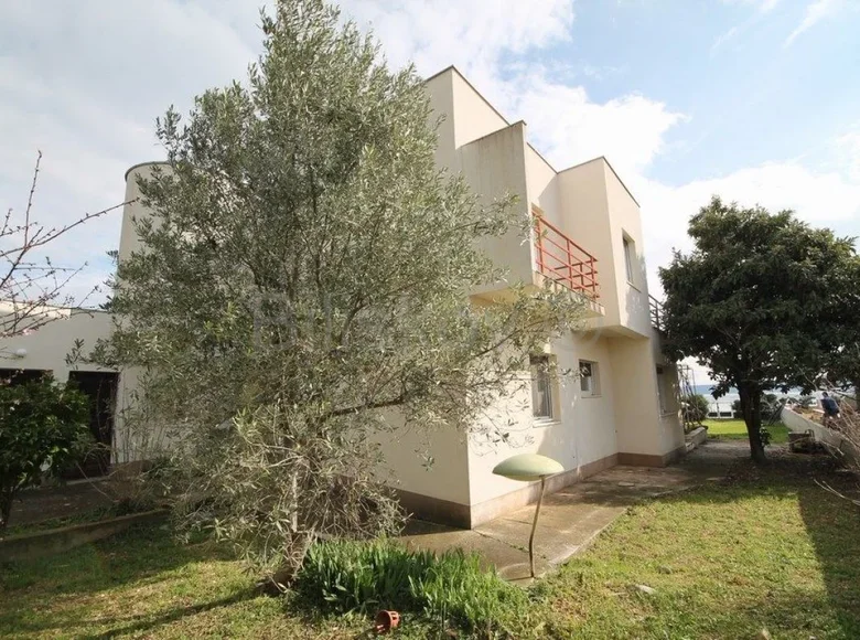 Dom 4 pokoi 344 m² Kastel Stafilic, Chorwacja