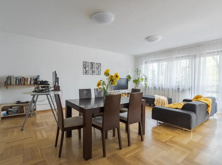 House 10 rooms 652 m² Otwock, Poland