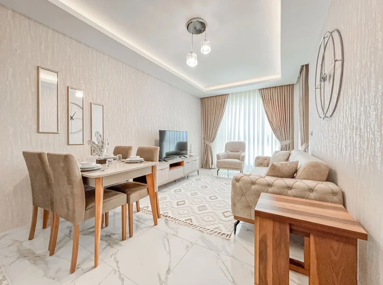 Mieszkanie 3 pokoi  Mahmutlar, Turcja