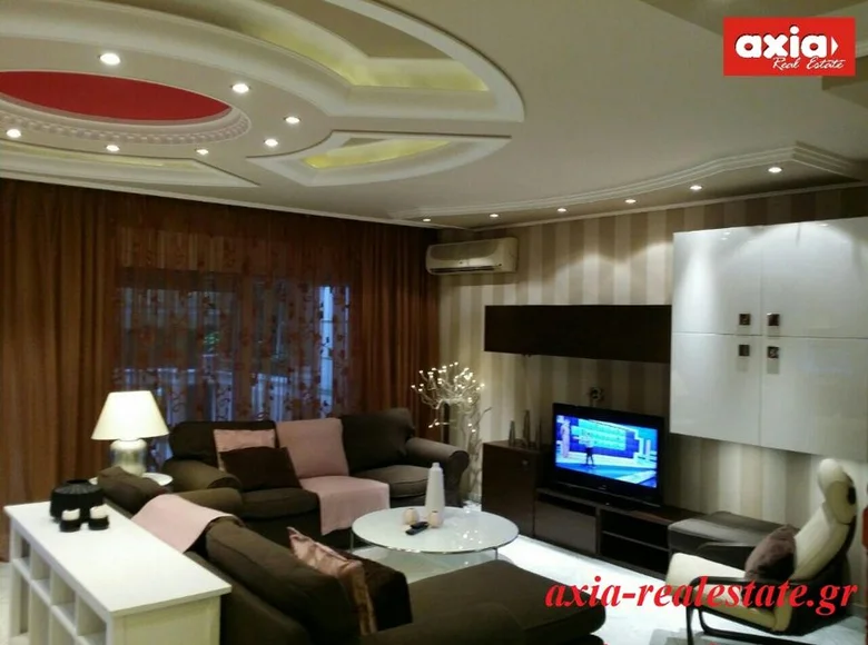 4 room house 200 m² in Nea Peramos, Greece