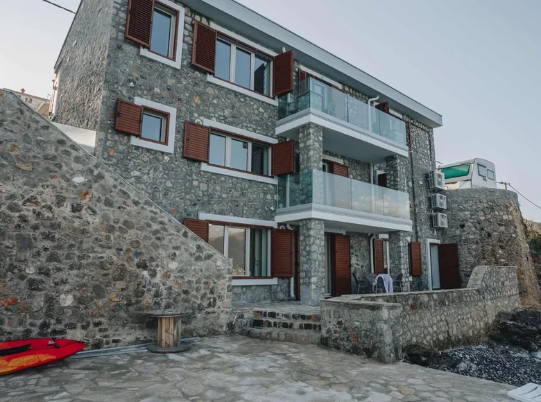 Villa 4 chambres 241 m² Krasici, Monténégro