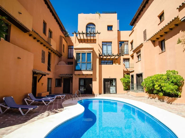 Mieszkanie 2 pokoi 149 m² Bel Air, Hiszpania