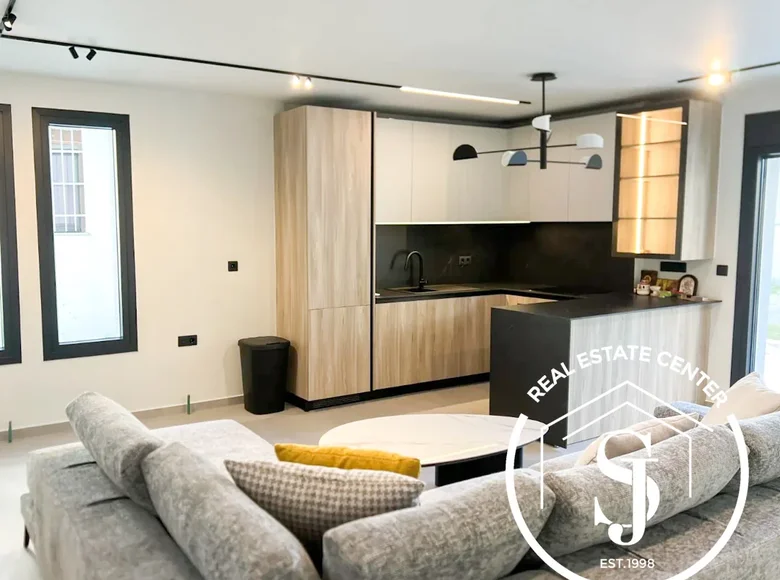 Вилла 4 спальни  Агия Параскеви, Греция