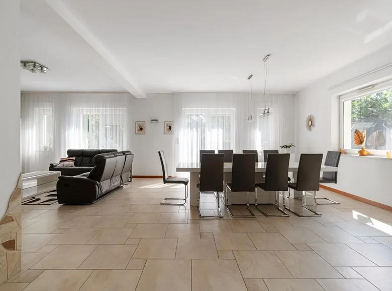 Maison 360 m² Varsovie, Pologne