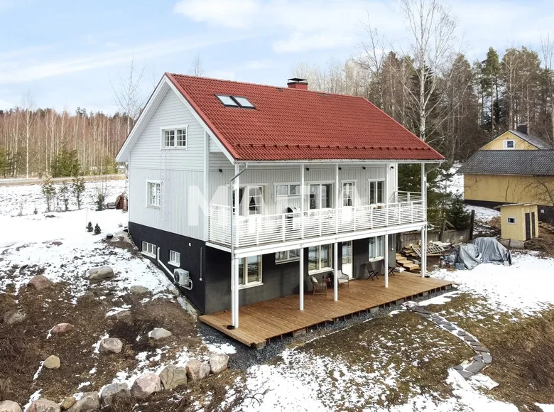 Haus 4 zimmer 190 m² Kormu, Finnland
