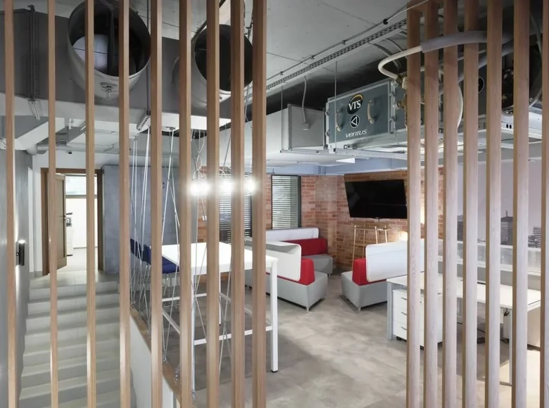 Commercial property 168 m² in Warsaw, Poland