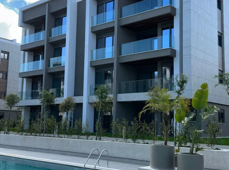 4 bedroom apartment 160 m² Muratpasa, Turkey