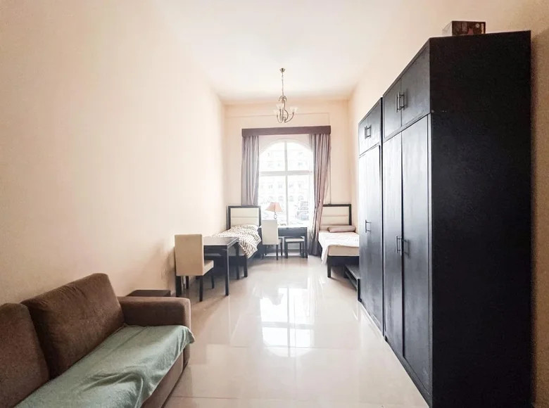 Apartment 400 m² Dubai, United Arab Emirates