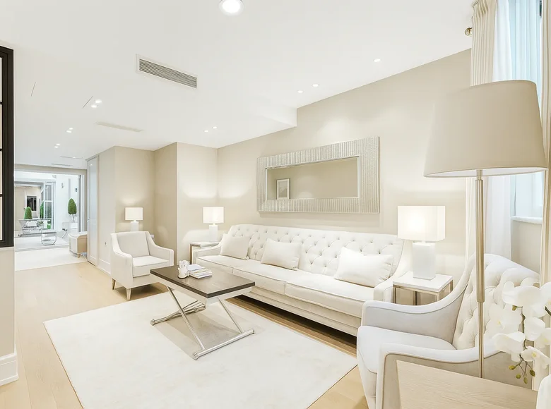 4 bedroom house 143 m² London, United Kingdom