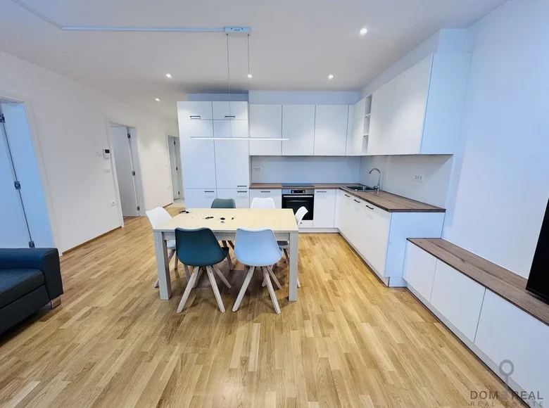 Apartment 70 m² in Slovenia, Slovenia