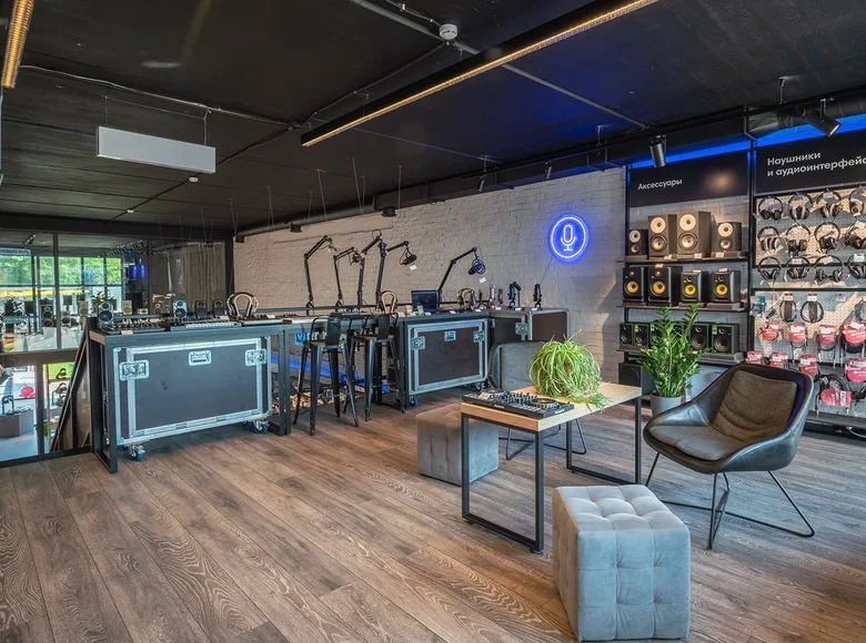 Commercial property 530 m² in Barcelona, Spain