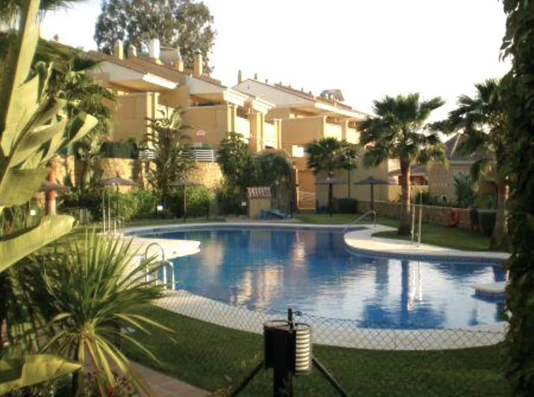 Apartamento 2 habitaciones 101 m² San Pedro Alcantara, Španjolska