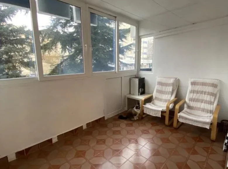 2 bedroom apartment 77 m² Bar, Montenegro