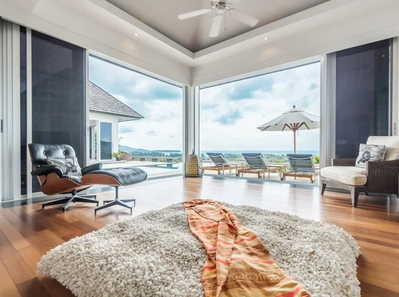 villa de 5 dormitorios 1 000 m² Thep Krasatti, Tailandia