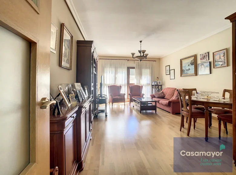 Apartment 184 m² Alicante, Spain