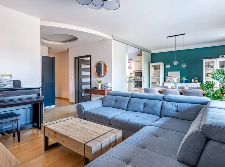 4 room apartment 100 m² Warsaw, Poland