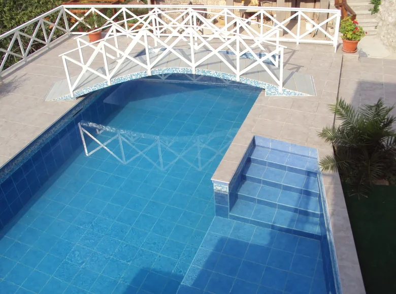 villa de 5 chambres 230 m² Canj, Monténégro