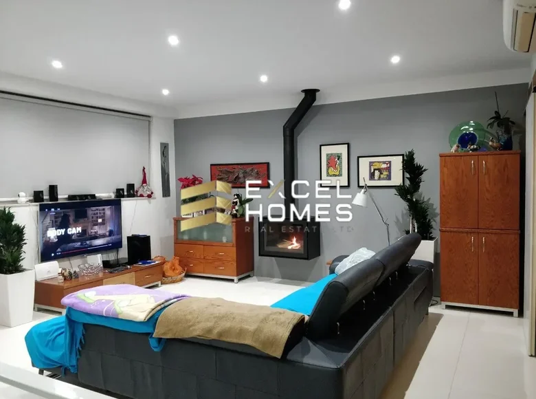 Ático 3 habitaciones  Swieqi, Malta