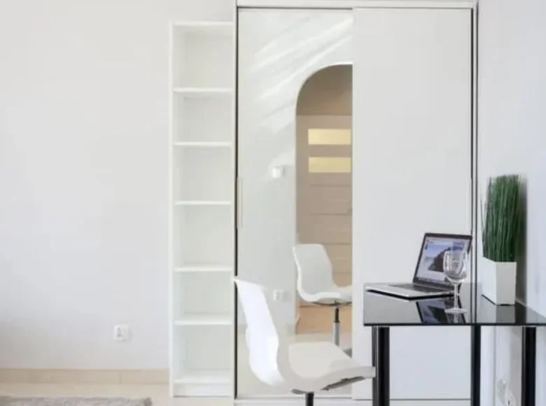 Apartamento 1 habitación 28 m² en Varsovia, Polonia