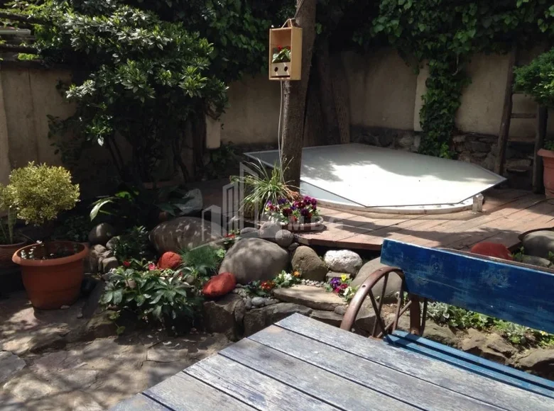 5-Zimmer-Villa 180 m² Tiflis, Georgien