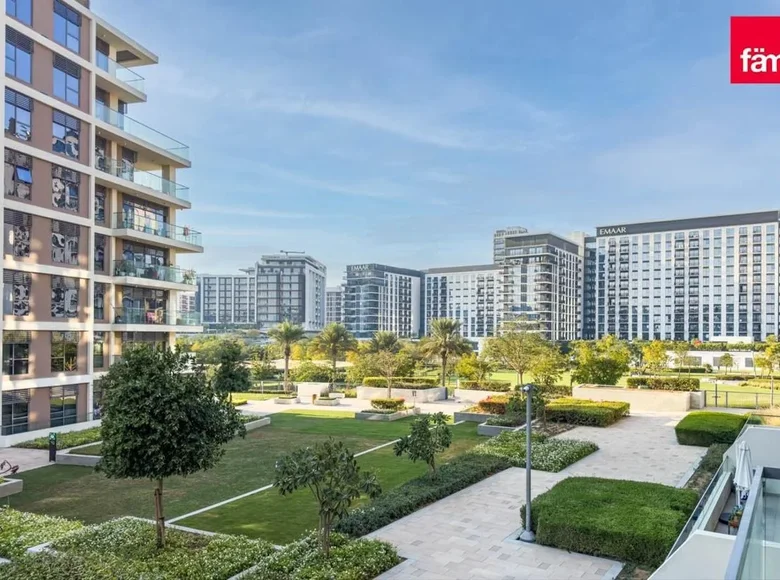 Mieszkanie 2 pokoi 1 362 m² Dubaj, Emiraty Arabskie