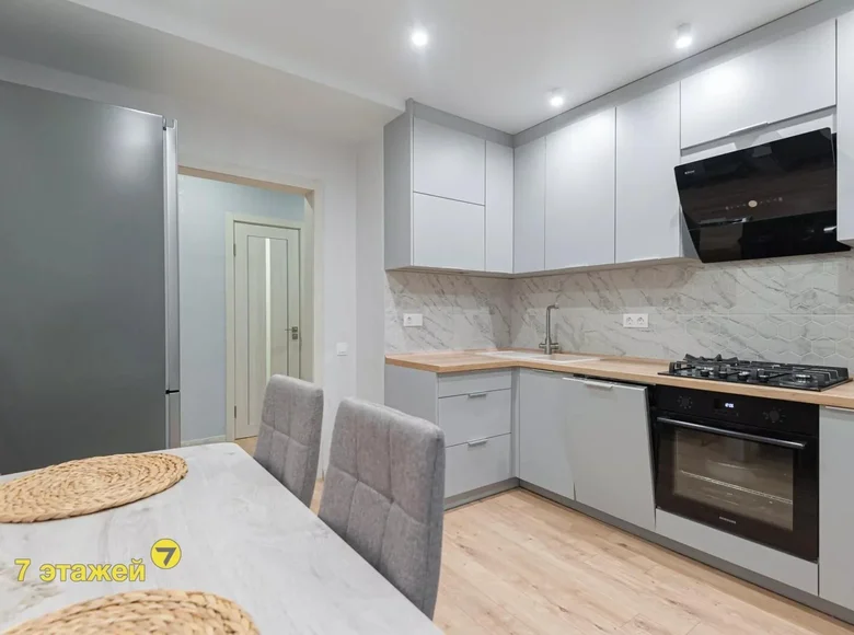 Mieszkanie 2 pokoi 66 m² Gródek Ostroszycki, Białoruś