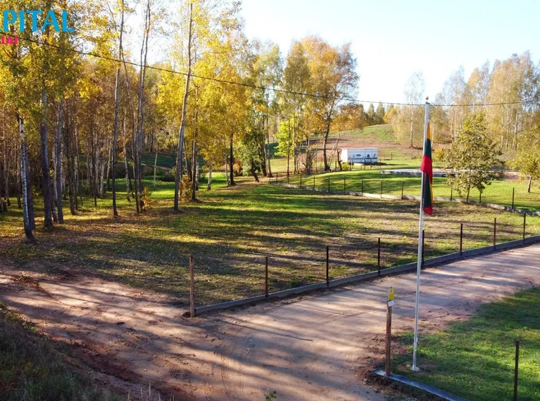 Atterrir  Narucionys, Lituanie