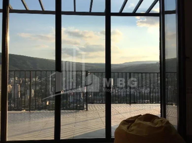 Commercial property 140 m² in Tbilisi, Georgia