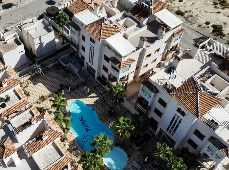 2 bedroom apartment 163 m² Guardamar del Segura, Spain