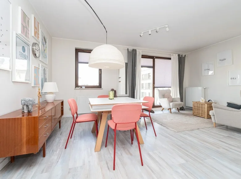 1 room apartment 32 m² Warsaw, Poland