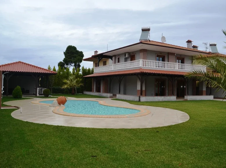 4 bedroom Villa 200 m² Afytos, Greece