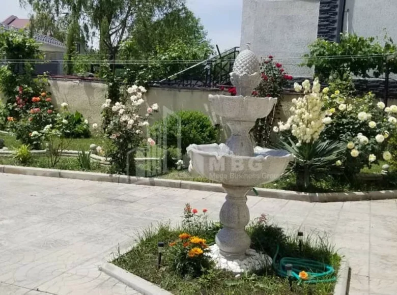 Villa 7 habitaciones 260 m² Tiflis, Georgia