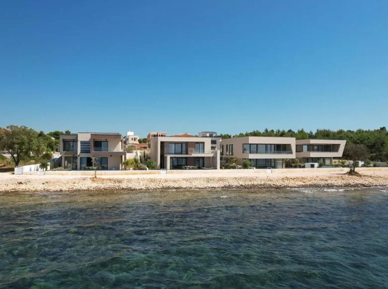 4 bedroom Villa 264 m² Nin, Croatia
