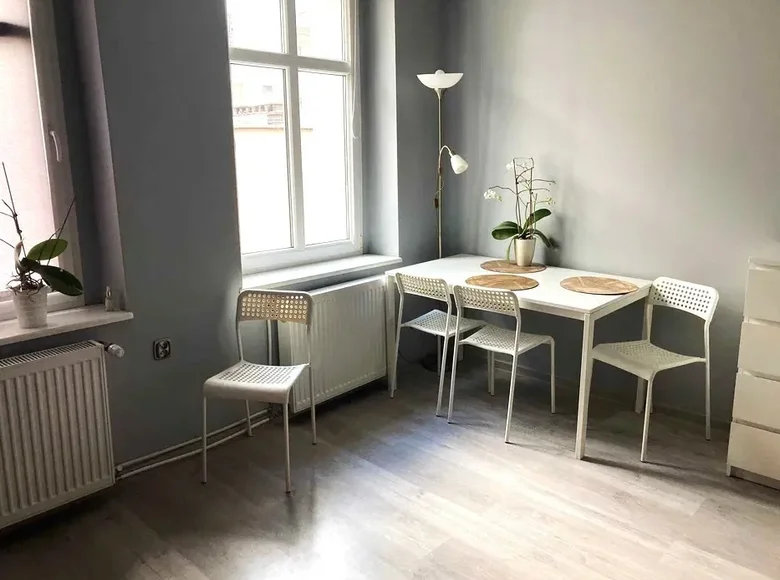 Apartamento 1 habitación 28 m² Poznan County, Polonia