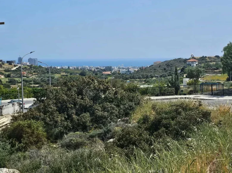 Atterrir  Germasogeia, Chypre