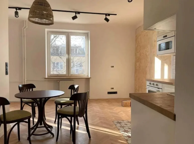 Wohnung 3 zimmer 50 m² in Warschau, Polen