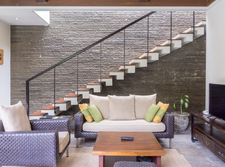 3-Schlafzimmer-Villa 290 m² Seminyak, Indonesien