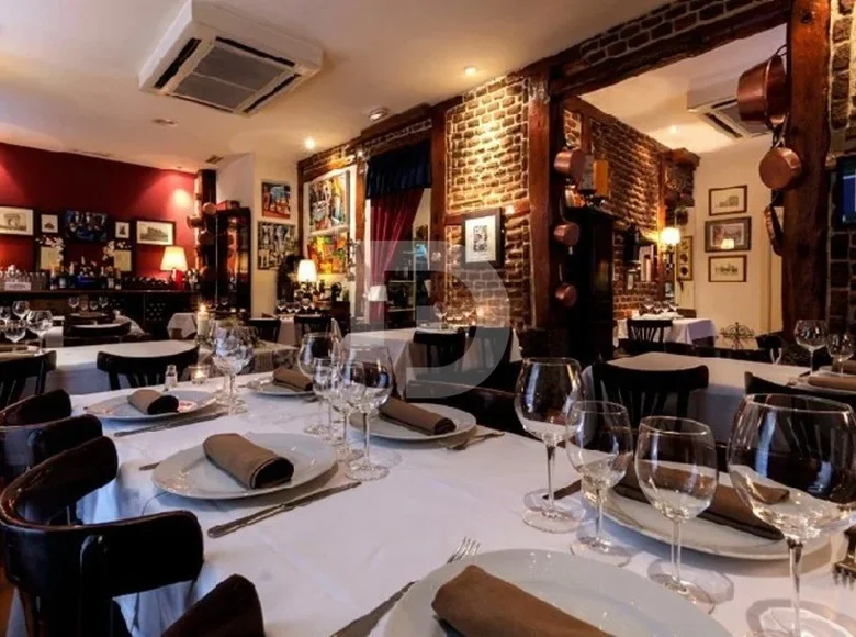 Ресторан, кафе 127 м² Барселона, Испания