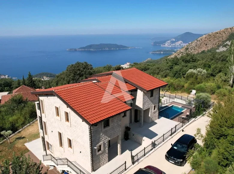 3 bedroom villa  in Budva, Montenegro