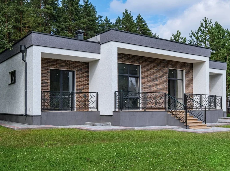 Стильный, уютный дом в живописной местности 5 км от МКАД, г. Минск, вблизи д. Копище.